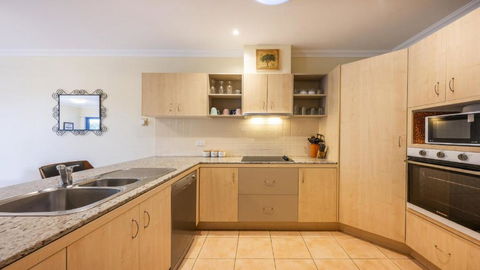 Yamba Days Pet Friendly - Holiday Sydney 3