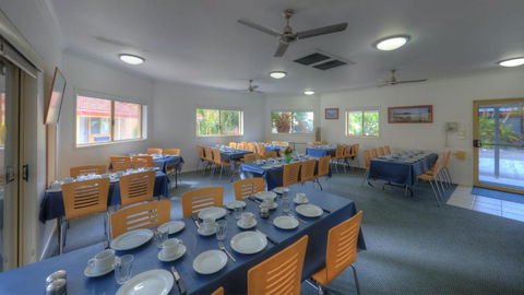 Yamba Motor Inn - Holiday Sydney 2
