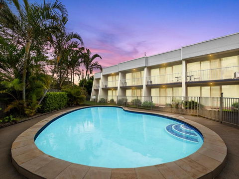 Yamba Sun - Holiday Sydney 0