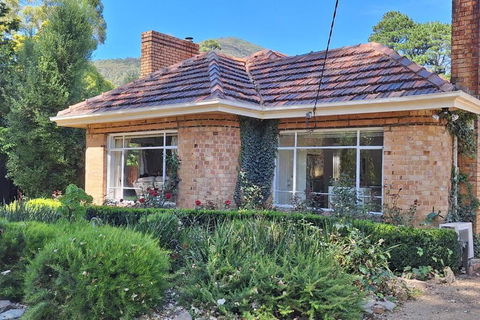 Yarra Donna Cottage - Holiday Sydney 1