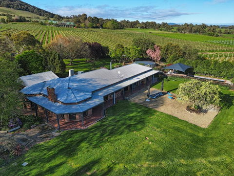 Yarra Yering Homestead - Holiday Melbourne 0